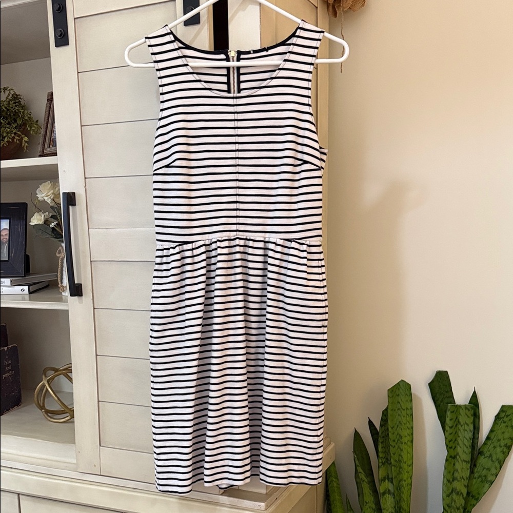Sleeveless Midi Dress in White and Black Stripes